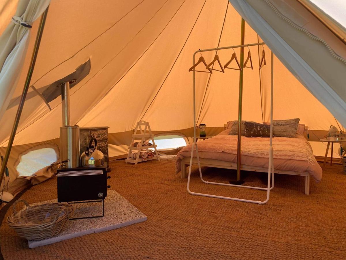 Au Pre Fleuri Eco Glamping Hotel Le Lindois Kültér fotó